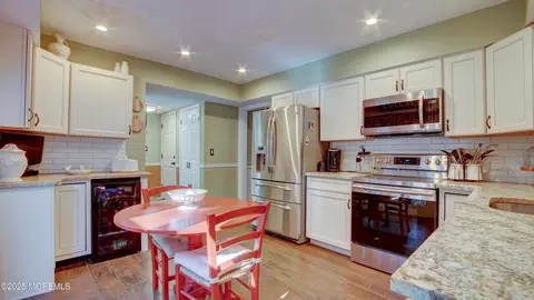 Kitchen - 8 Feathertree Ct, Howell, NJ 07731 photo 2 of 6