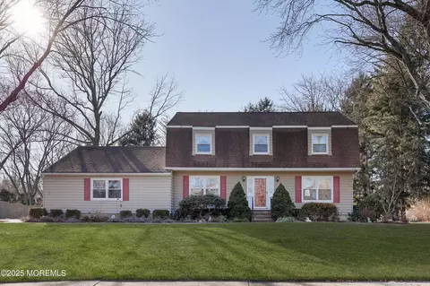 117 Whispering Pines Dr, Lincroft, NJ 07738