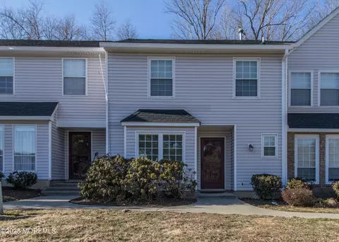 266 Fairfield Pl, Morganville, NJ 07751
