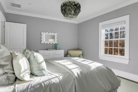 Bedroom - 47 Bellevue Ave, Rumson, NJ 07760 photo 3 of 8