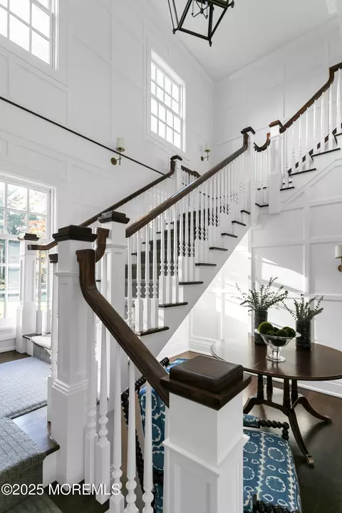 Entry Way - 47 Bellevue Ave, Rumson, NJ 07760 photo 1 of 5