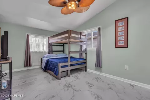 Bedroom - 1604 Beach Blvd, Forked River, NJ 08731 photo 6 of 8
