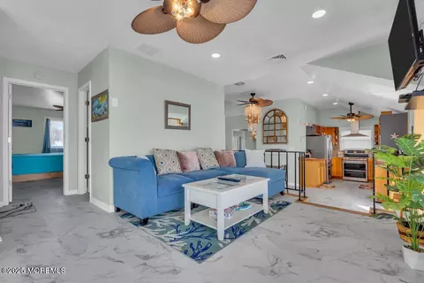 Living - 1604 Beach Blvd, Forked River, NJ 08731 photo 4 of 7