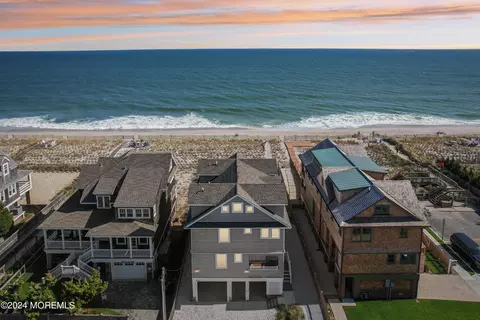 525 East Ave, Bay Head, NJ 08742