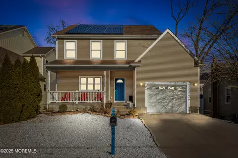 15 Stuyvesant Rd, Brick, NJ 08723