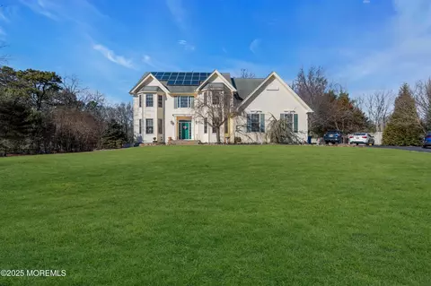 25 Conor Rd, Jackson, NJ 08527