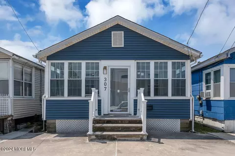 307 Grant Ave, Seaside Heights, NJ 08751