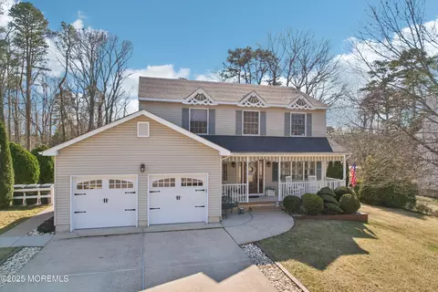 749 Rabbit Run, Brick, NJ 08724 photo 2