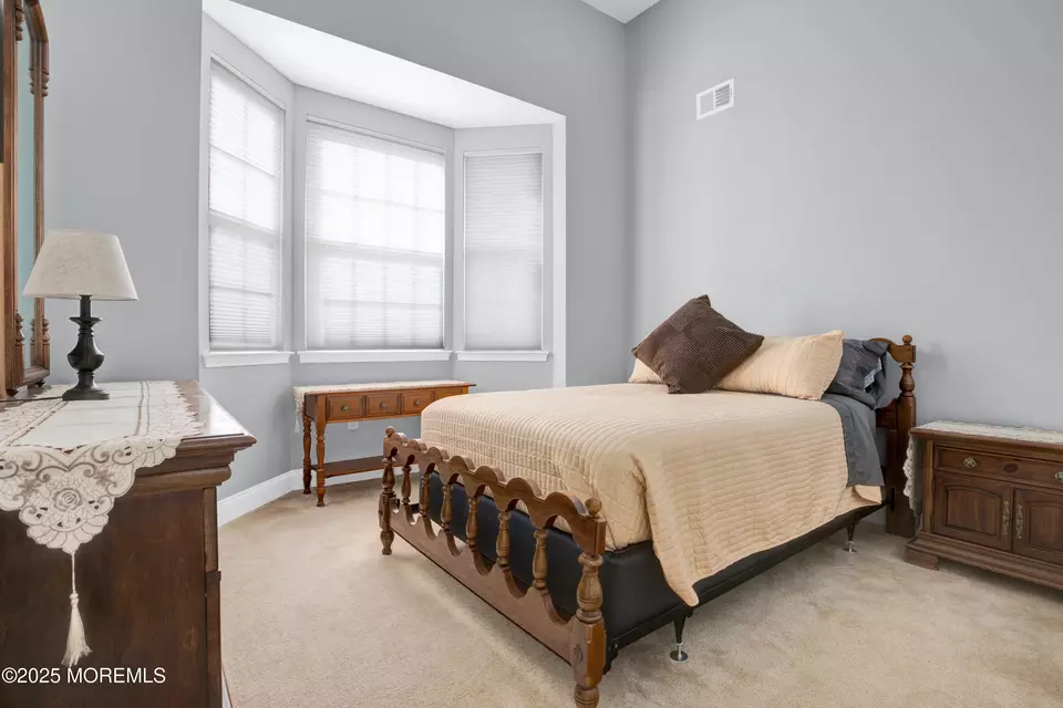 Bedroom - 17 Legacy Ct, Freehold, NJ 07728 photo 2 of 4
