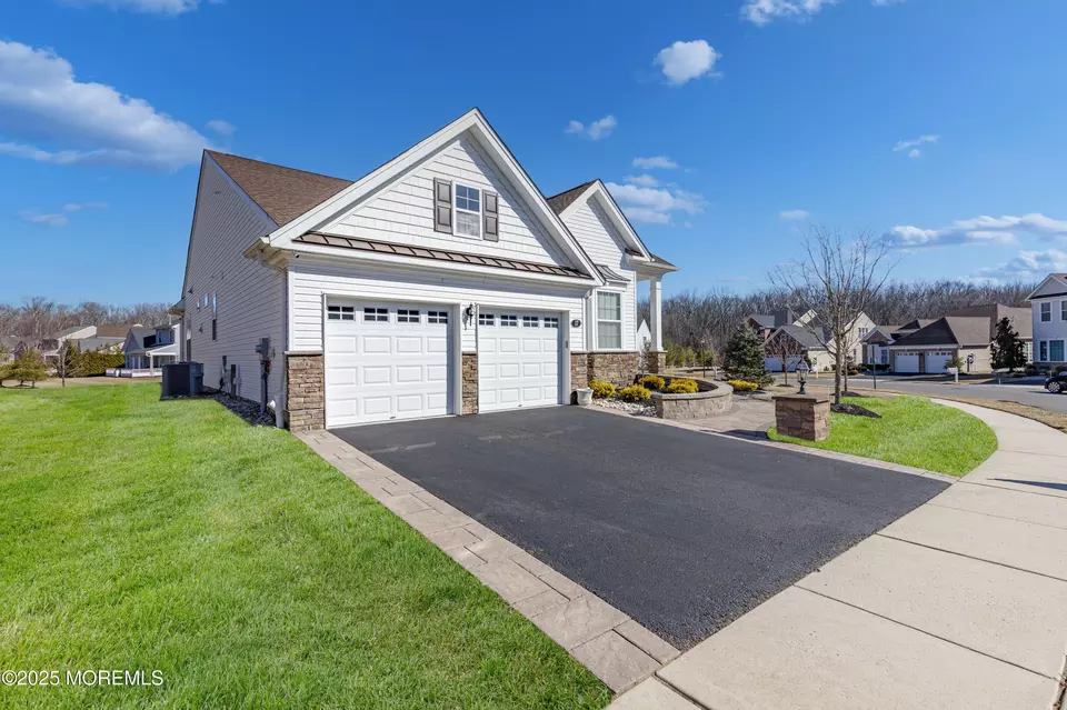 Other - 17 Legacy Ct, Freehold, NJ 07728 photo 1 of 11