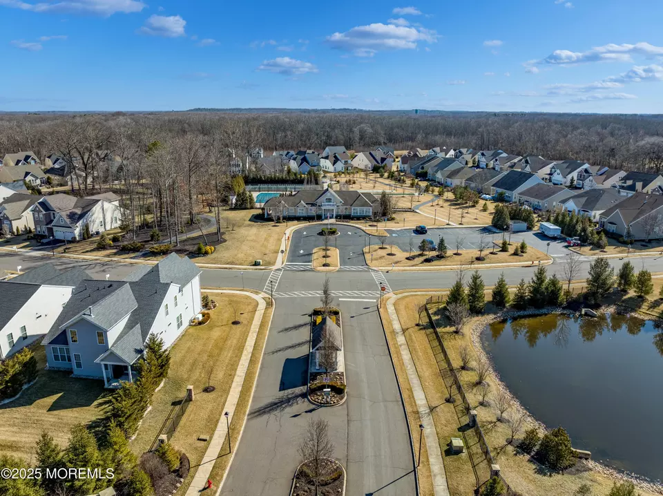 View/Area - 17 Legacy Ct, Freehold, NJ 07728 photo 5 of 7