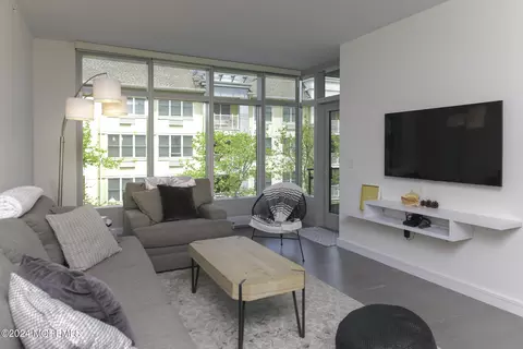30 Melrose Ter #206, Long Branch, NJ 07740