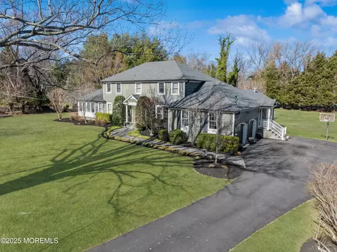 62 Mitchell Pl, Little Silver, NJ 07739