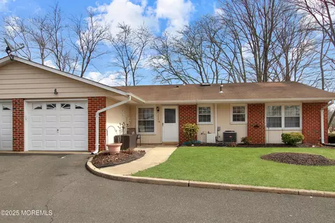1223 Argyll Cir # A, Lakewood, NJ 08701