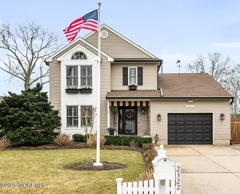2322 Dellwood Rd, Point Pleasant, NJ 08742