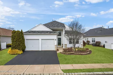 3 Rossini Rd, Manchester, NJ 08759