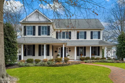 51 William St, Fair Haven, NJ 07704