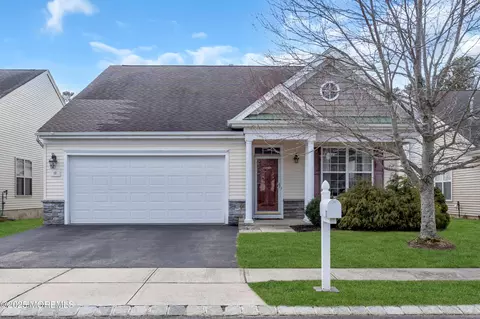 12 Vineyard Way, Barnegat, NJ 08005