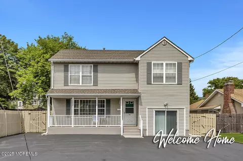 50 Broad St, Matawan, NJ 07747