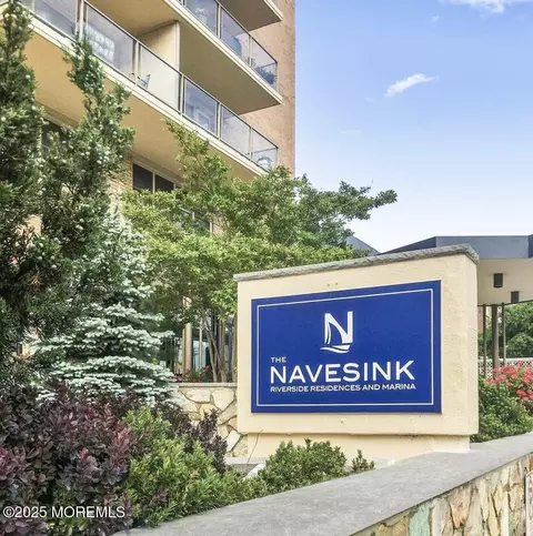 28 Riverside Ave #8J, Red Bank, NJ 07701