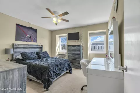 Bedroom - 49 Primrose Ln, Brick, NJ 08724 photo 3 of 4