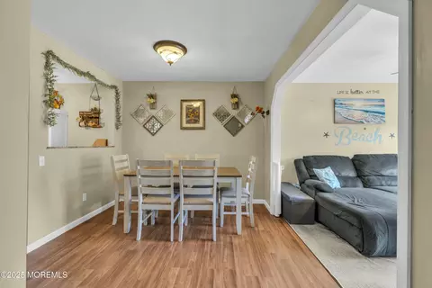 Dining - 49 Primrose Ln, Brick, NJ 08724 photo 2 of 3