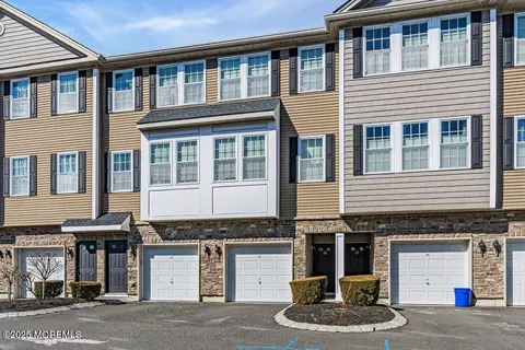 99 Steiner Ave #28, Neptune City, NJ 07753