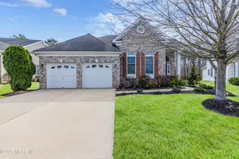 25 Muirfield Rd, Jackson, NJ 08527