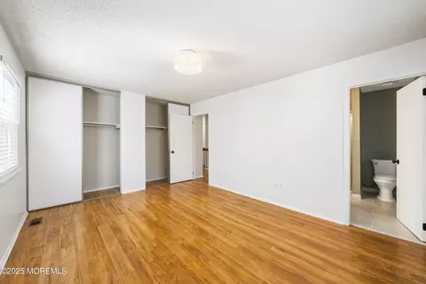 Bedroom - 140 Aster Ct, Jackson, NJ 08527 photo 2 of 4