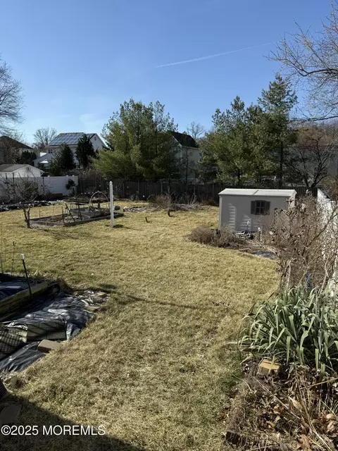 6 Maple Ave, Matawan, NJ 07747 photo 5