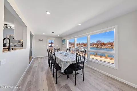 Dining - 13 Bayview Dr, Waretown, NJ 08758 photo 5 of 6