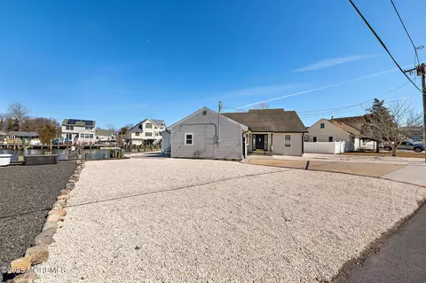 Exterior - 13 Bayview Dr, Waretown, NJ 08758 photo 13 of 13