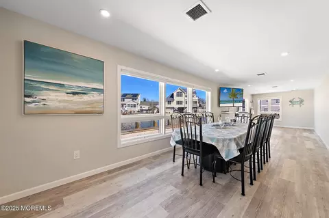 Dining - 13 Bayview Dr, Waretown, NJ 08758 photo 2 of 6