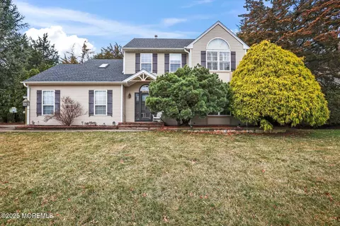 958 Ridge Rd, Brick, NJ 08724