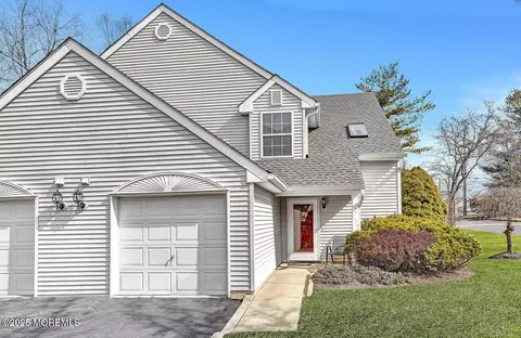 1 Commons Dr, Tinton Falls, NJ 07753