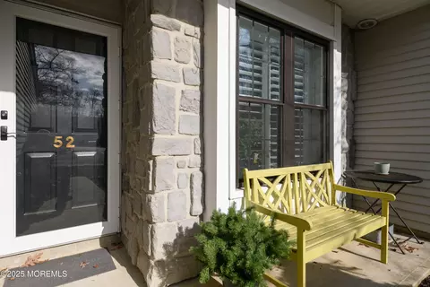 52 Steeplechase Ct, Oceanport, NJ 07757