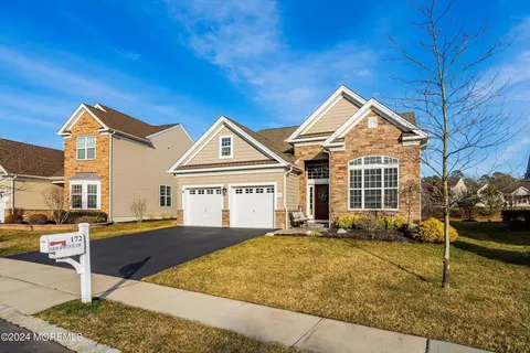 172 Arborridge Dr, Forked River, NJ 08731 photo 2