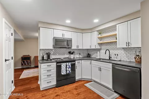135 Carlton Ave, Evesham, NJ 08053 photo 17