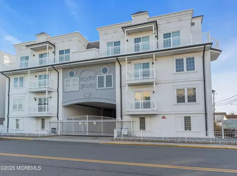 15 Sumner Ave #2, Seaside Heights, NJ 08751