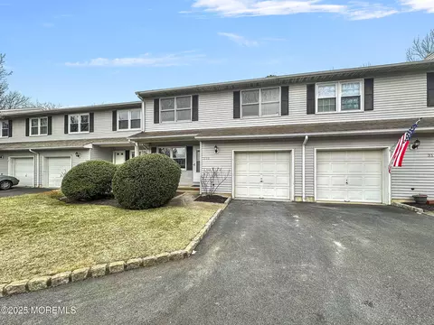 309 Sandpiper Ct, Brick, NJ 08723