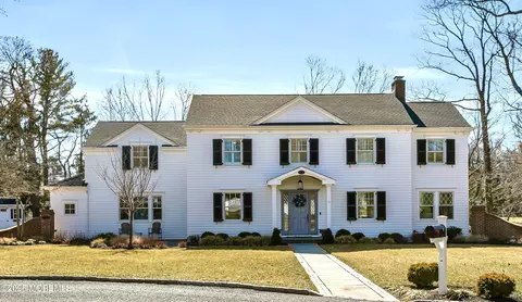 11 Riverlawn Dr, Fair Haven, NJ 07704