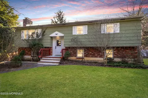 223 Green Grove Rd, Tinton Falls, NJ 07724