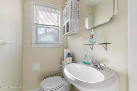 60 Edwards Rd, Brick, NJ 08723 photo 10