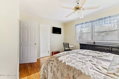 60 Edwards Rd, Brick, NJ 08723 photo 9
