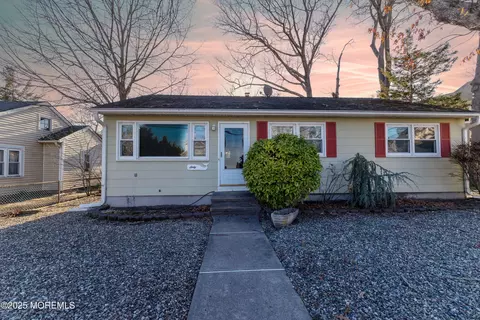 60 Edwards Rd, Brick, NJ 08723 photo 27