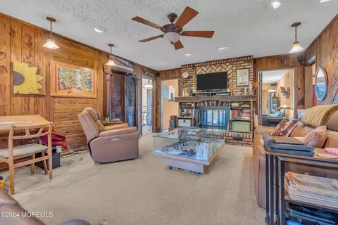 960 Maplehurst Ave, Jackson, NJ 08527 photo 9