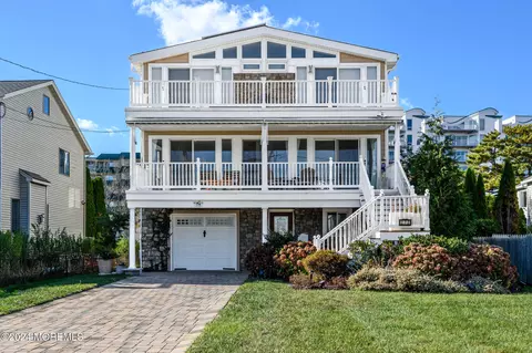 272 Ocean Ave N, Long Branch, NJ 07740