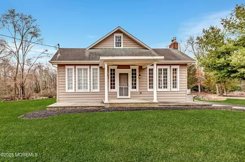 412 Whitesville Rd, Jackson, NJ 08527
