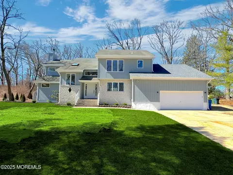 155 Hamilton Rd, Tinton Falls, NJ 07724