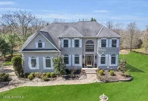 240 Butterfly Rd, Jackson, NJ 08527